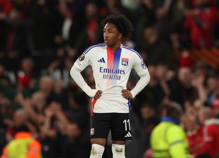 开云APP-记者：马利克-福法纳今夏没找到理想下家，因此决定继续留在里昂