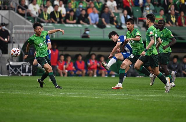 开云体育入口-专访巴顿：感谢于指导的挖潜 为国足主力位置奋斗