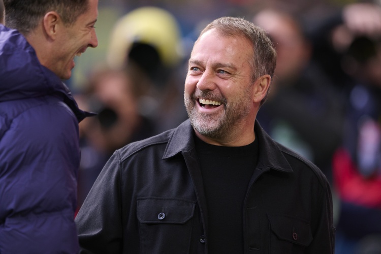 开云APP-世体：在球队经历高强度硬仗之后，弗里克正在考虑让一些球员轮休